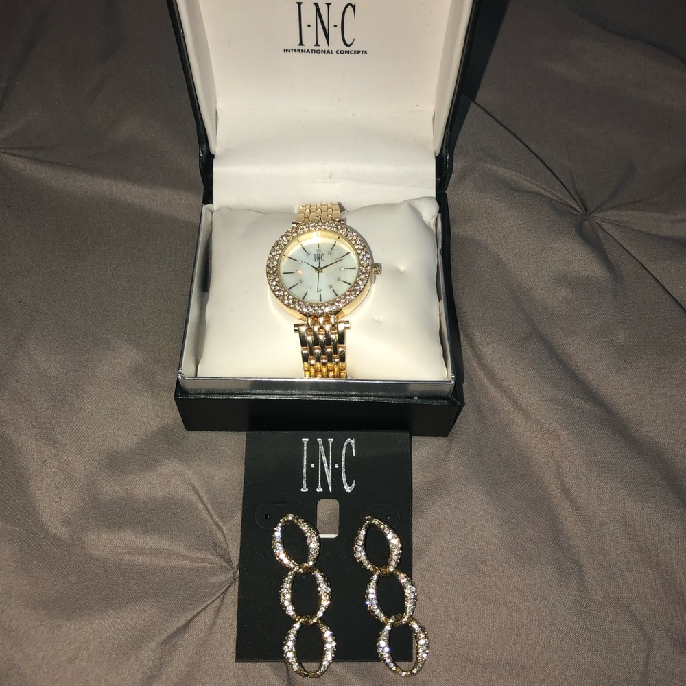 INC international set -watch and earnings set. NEW